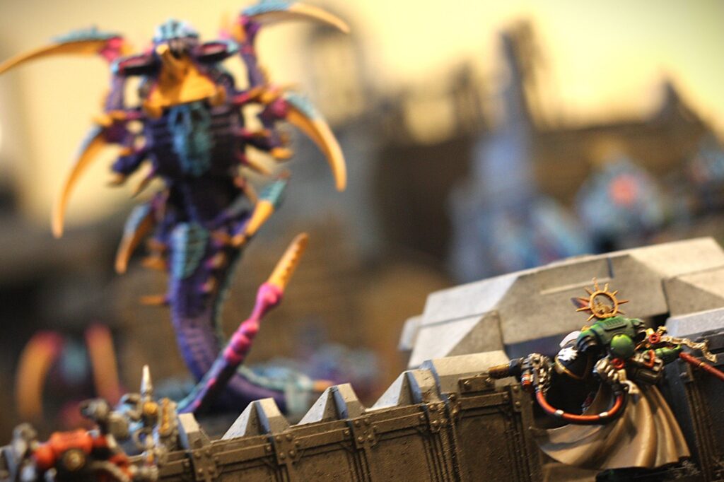 Tyranid Mawloc vs Converted Vulkan He'stan